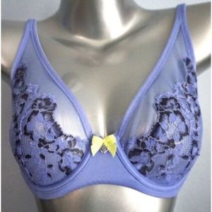 Nwt Victorias Secret Body by Victoria Purple Lace Plunge Unlined Demi Bra